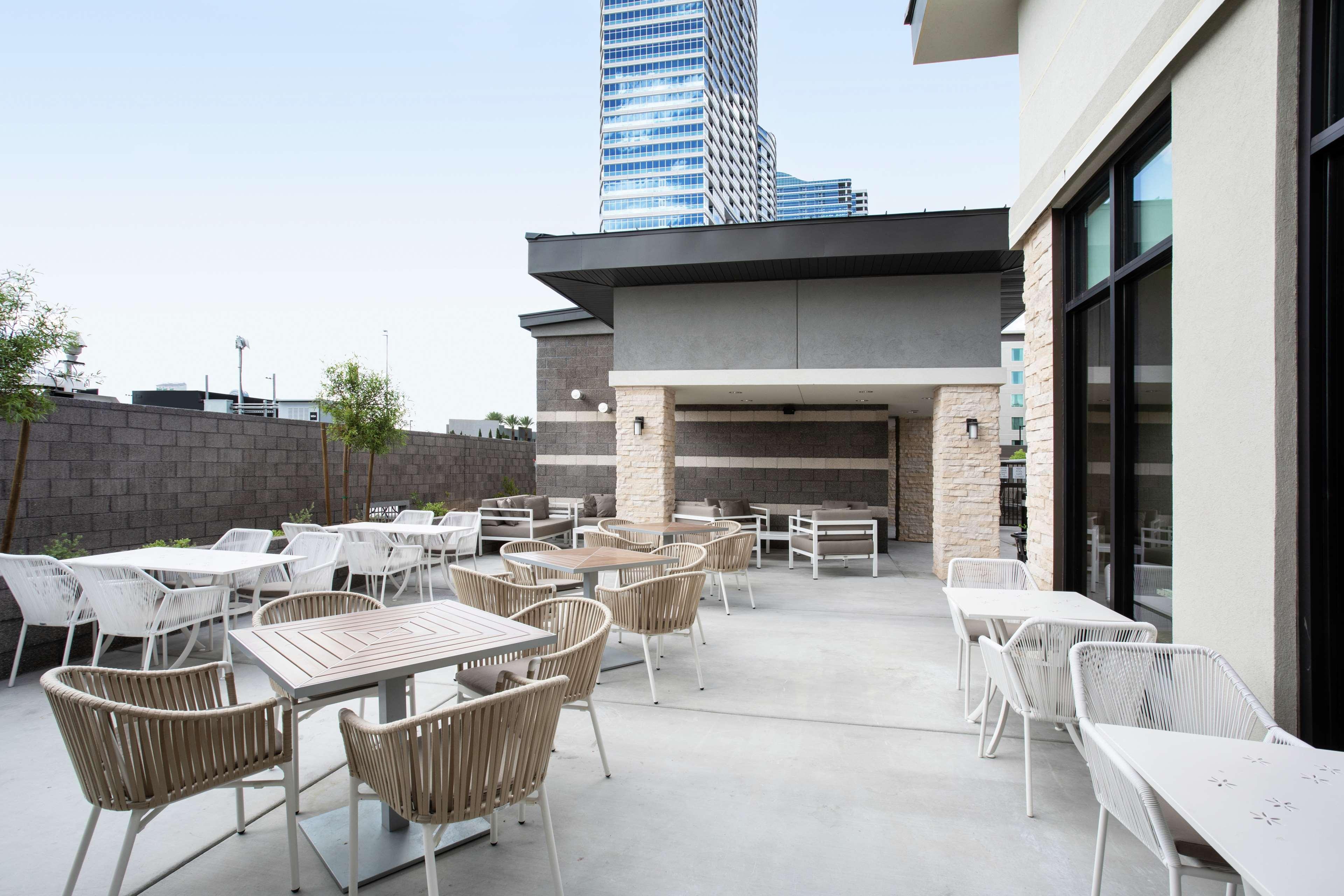 Hilton Garden Inn Las Vegas City Center Zewnętrze zdjęcie