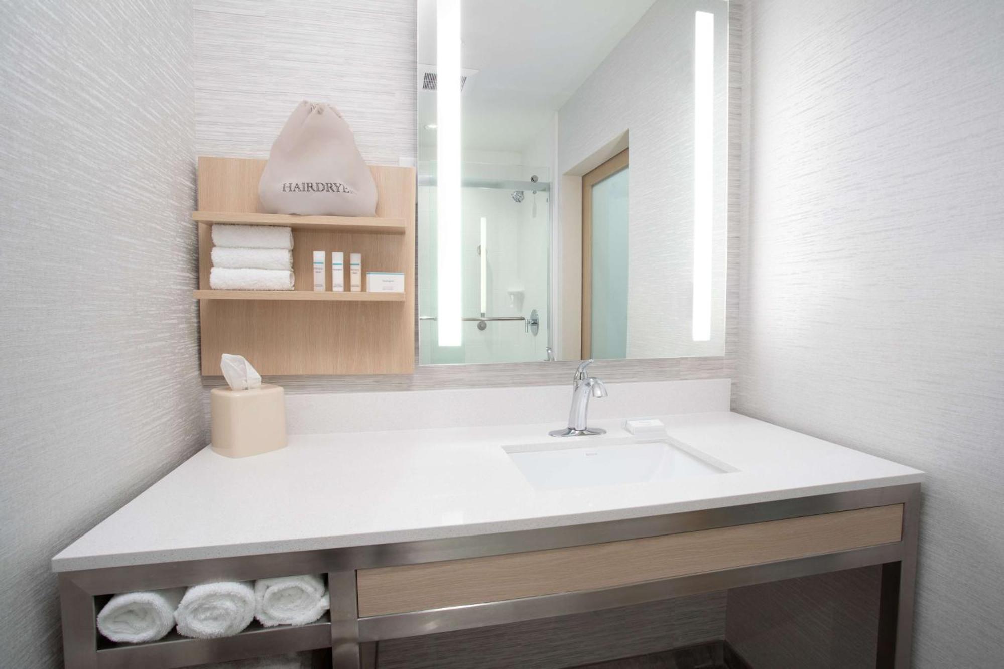 Hilton Garden Inn Las Vegas City Center Zewnętrze zdjęcie